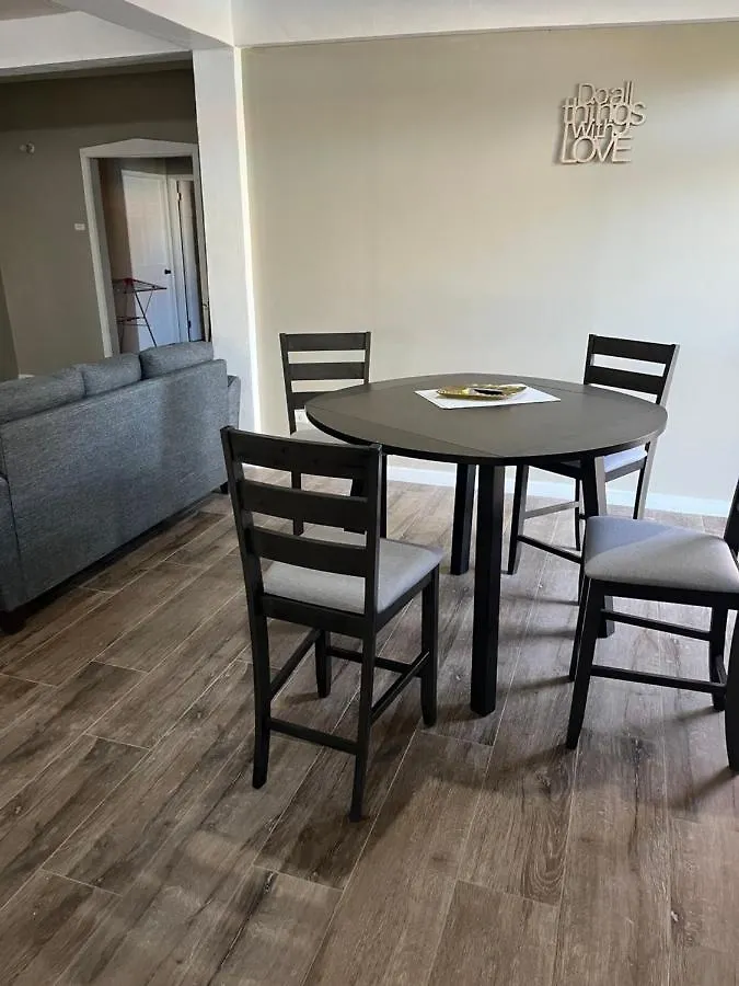 2Bedroom Vacation Home Paix Bouche Dom wakacyjny